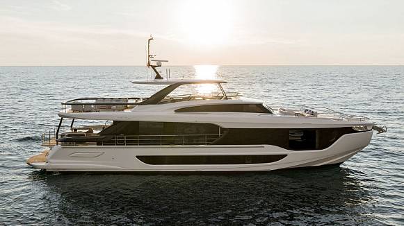 AZIMUT GRANDE 26 M yacht