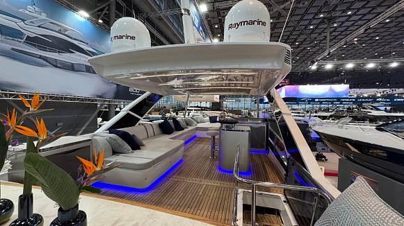 GALEON 640 FLY yacht