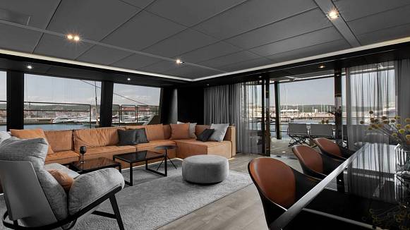 SUNREEF 80 SAILING yacht