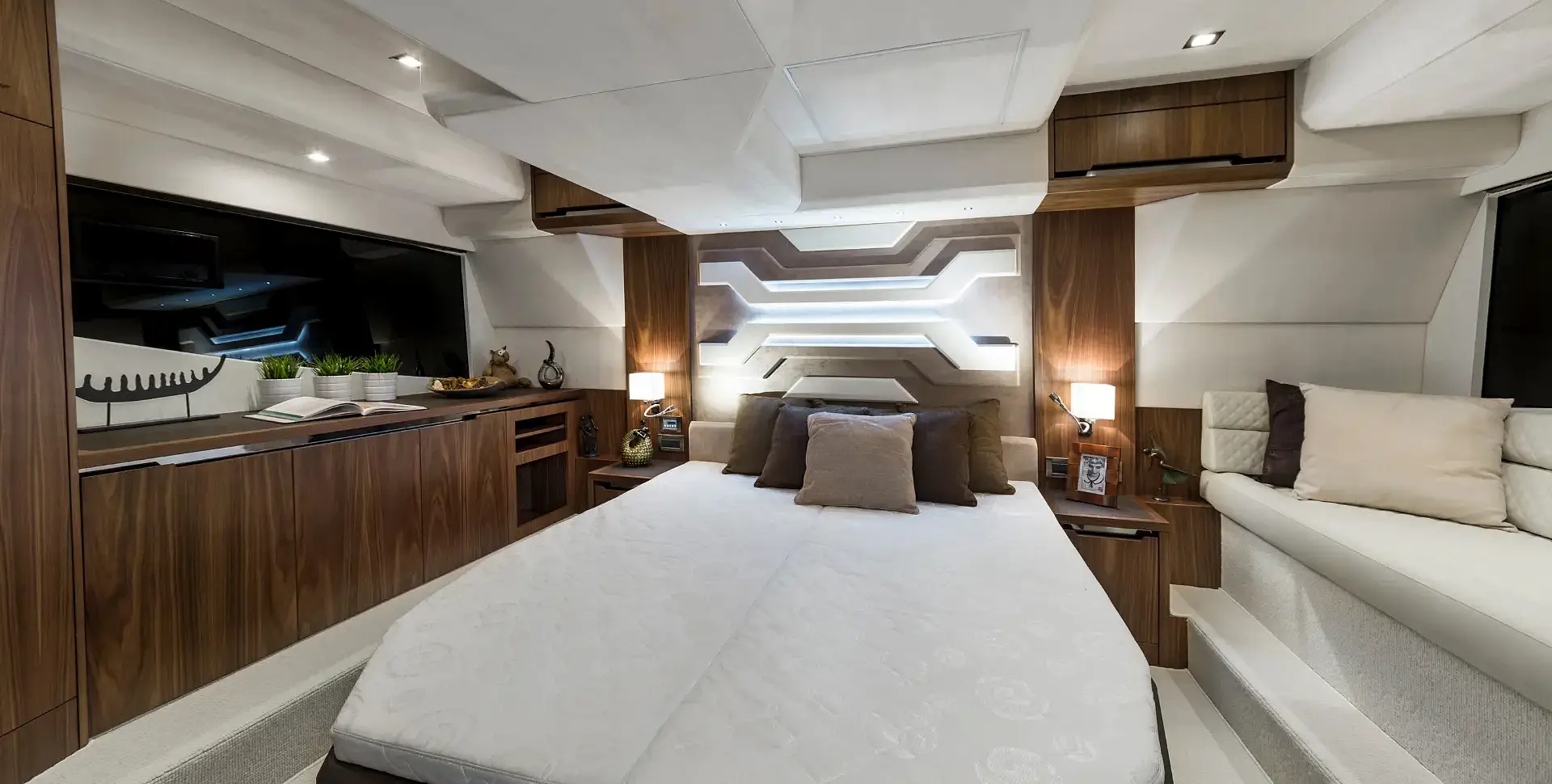 GALEON 460 FLY yacht