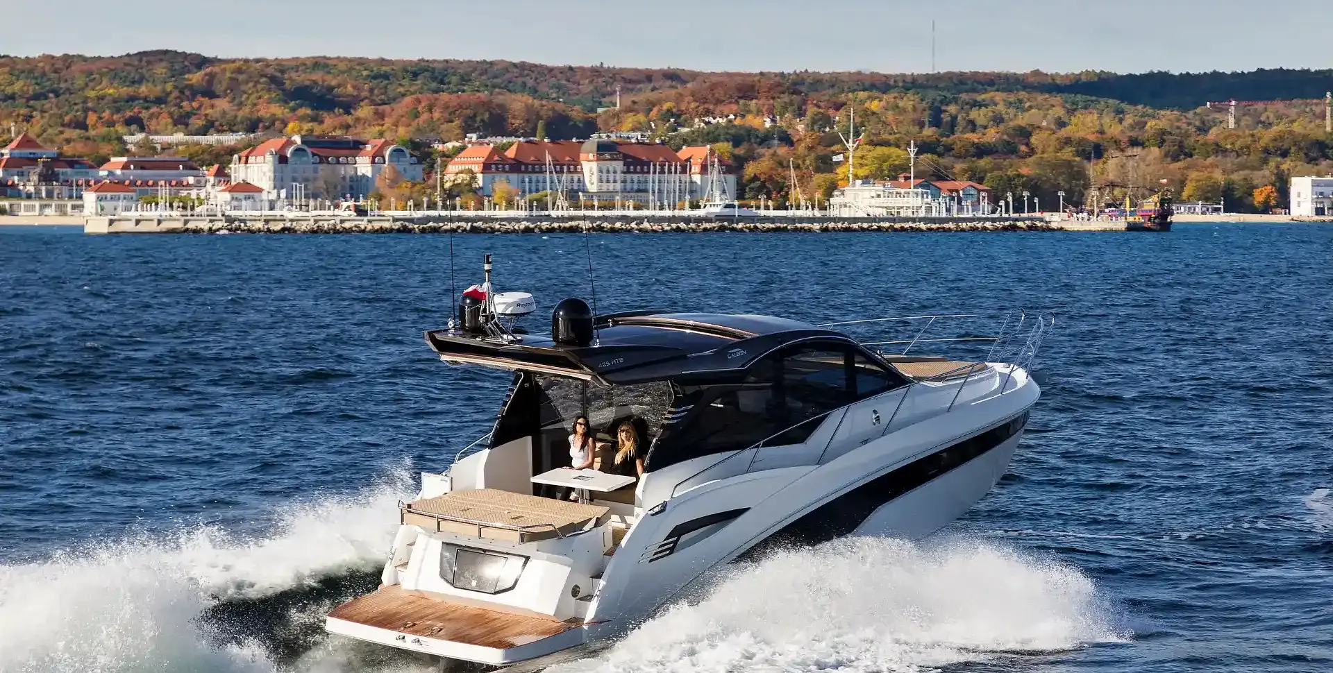 GALEON 425 HTS yacht