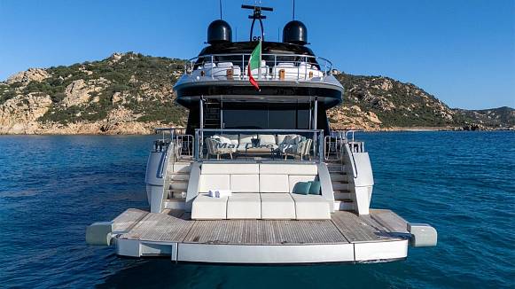 MAI DIRE MAI yacht