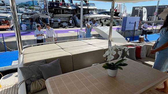 ABSOLUTE 62 FLY yacht