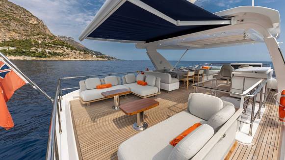 BELLA KATRIN yacht
