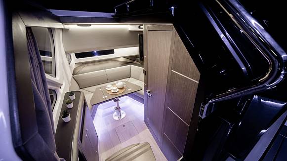 GALEON 325 GTO yacht