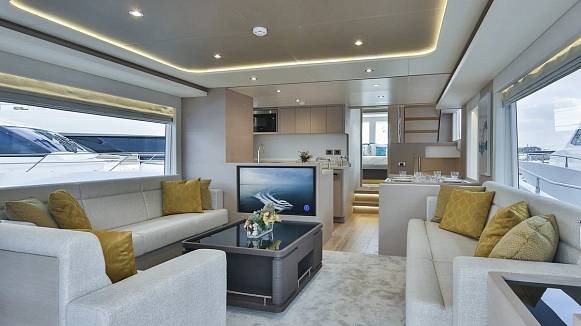 NOMAD 65 SUV yacht