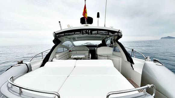 PERSHING 50 yacht
