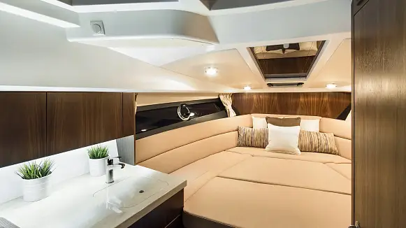 GALEON 305 HTS yacht