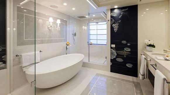 QUINTA ESSENTIA yacht