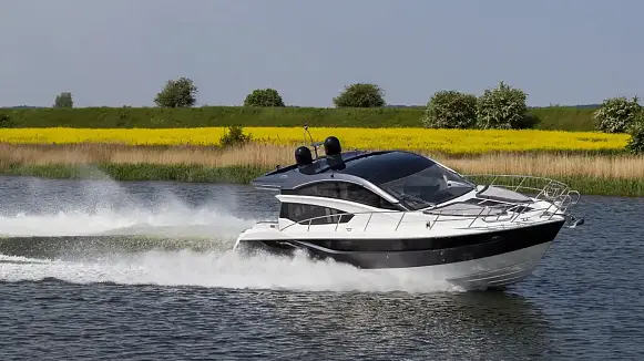 GALEON 430 HTC yacht