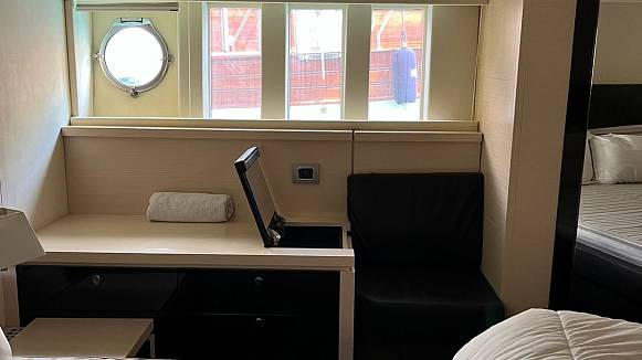 CRANCHI SIXTY 6 FLY yacht