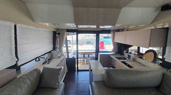 CRANCHI E52F EVOLUZIONE yacht