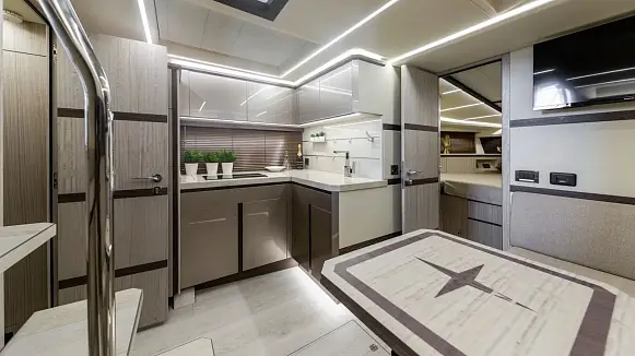 GALEON 405 HTS yacht