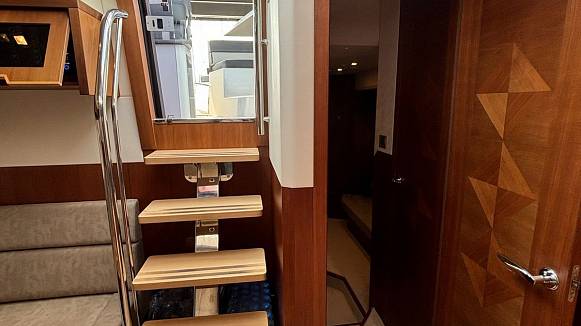 GALEON 445 HTS yacht