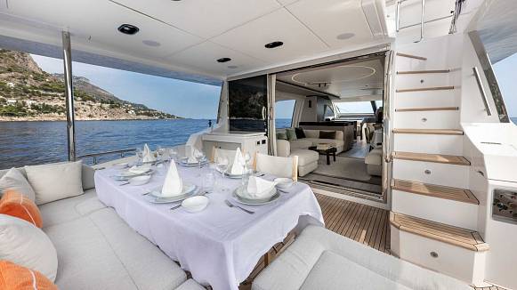 BELLA KATRIN yacht