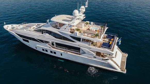CHARISMA yacht