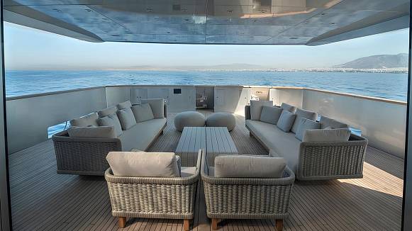 TIN TIN yacht