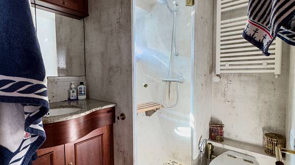 DE ALM DELFINO 60 yacht