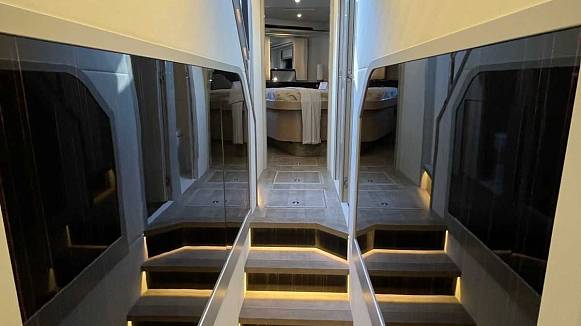 ABSOLUTE 62 FLY yacht