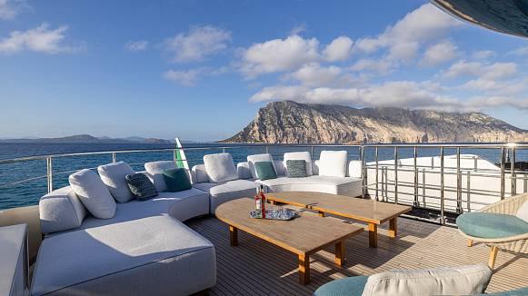 MAI DIRE MAI yacht