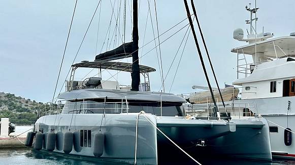 SUNREEF 50 SAILING yacht