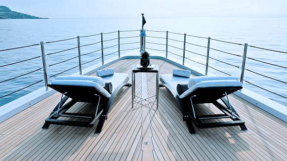 SOUNDWAVE yacht