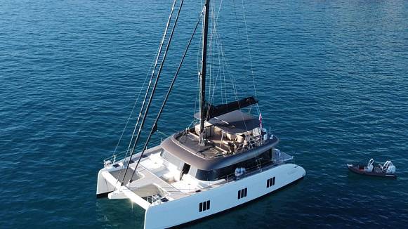 SUNREEF 60 SAILING yacht