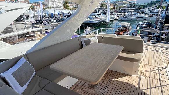 ABSOLUTE 62 FLY yacht