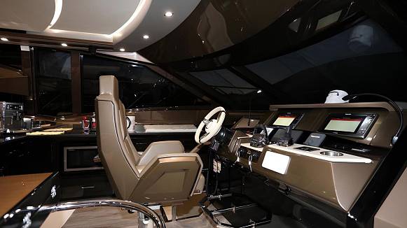 MARQUIS 630 SPORT yacht