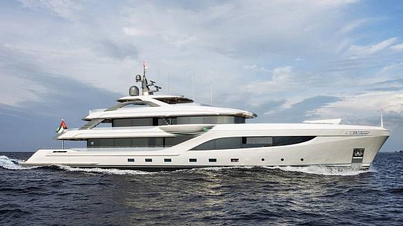 MAJESTY 160 yacht