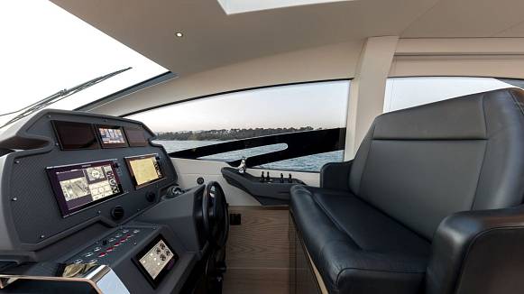 MX5 yacht