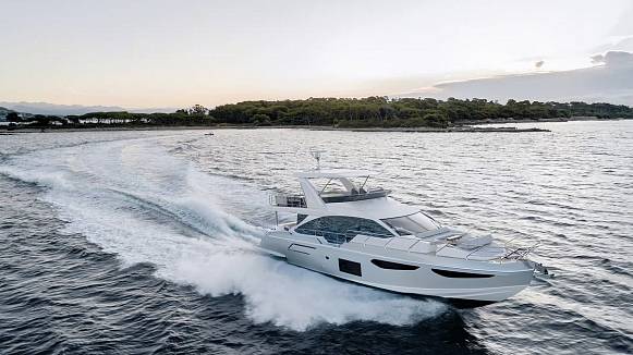 AZIMUT 60 FLY yacht
