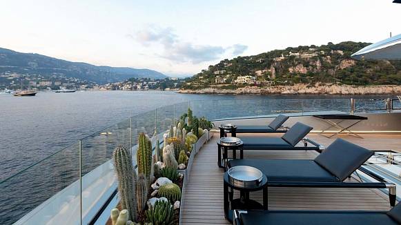 SARASTAR yacht