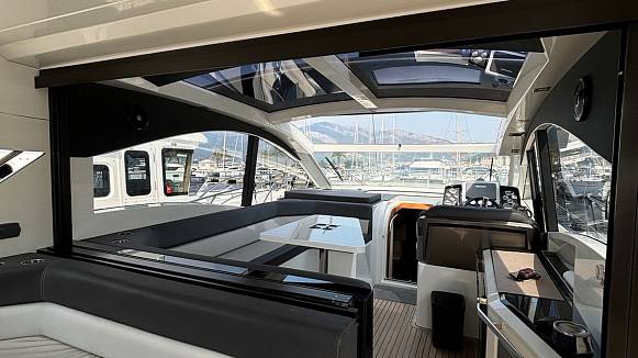 GALEON 445 HTS yacht