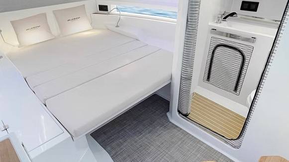  DE ANTONIO D32 yacht