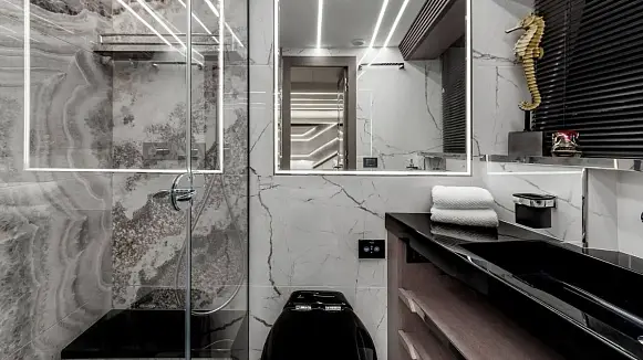 GALEON 800 FLY yacht