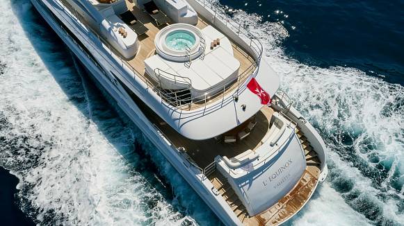 L'EQUINOX yacht