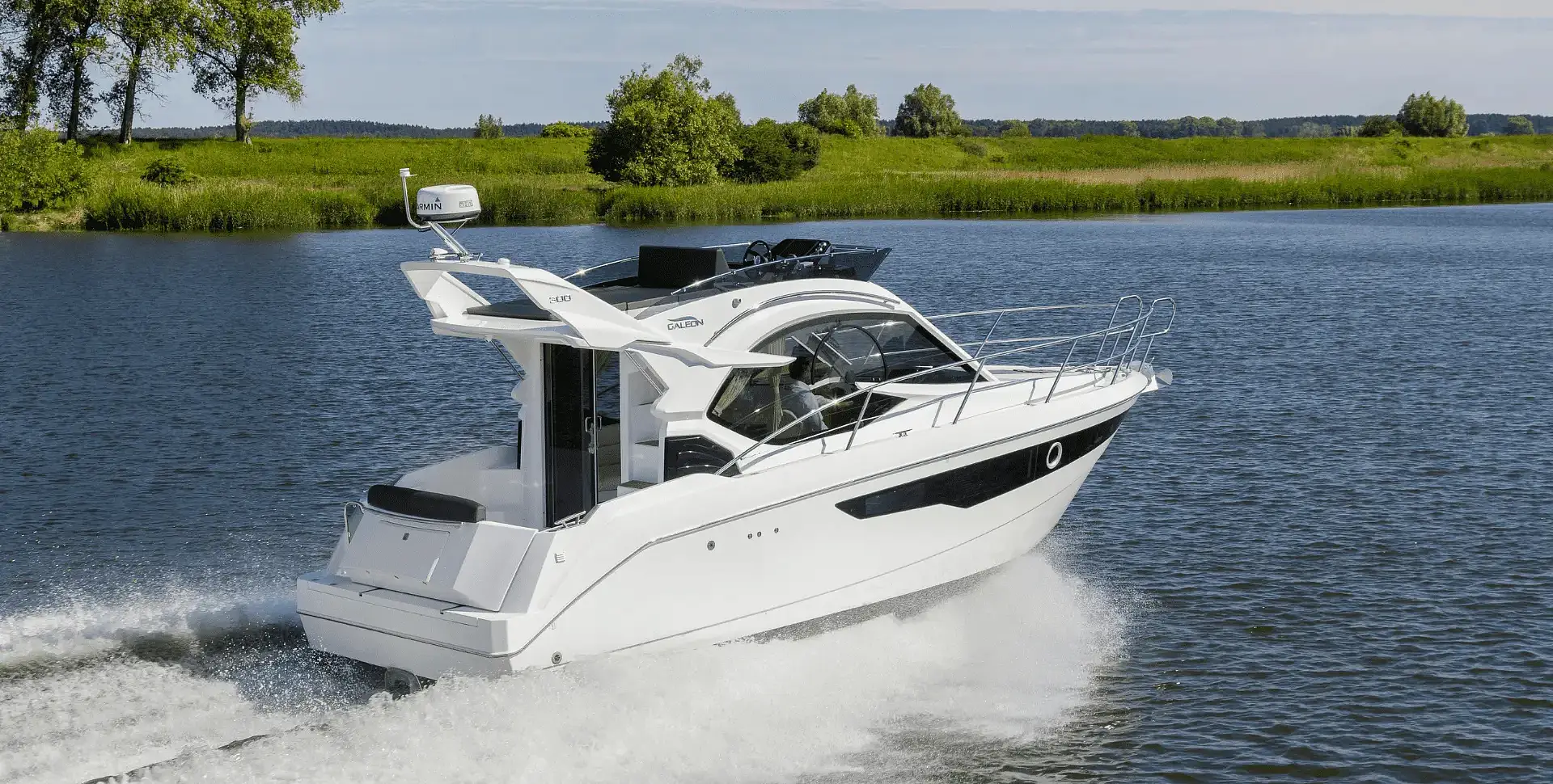 GALEON 300 FLY yacht