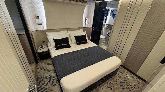 GALEON 640 FLY yacht