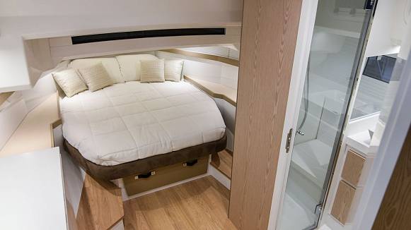 Fiart Seawalker 35 yacht