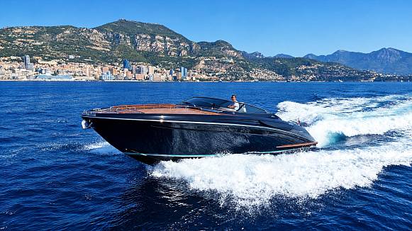 RIVA 44 RIVARAMA yacht
