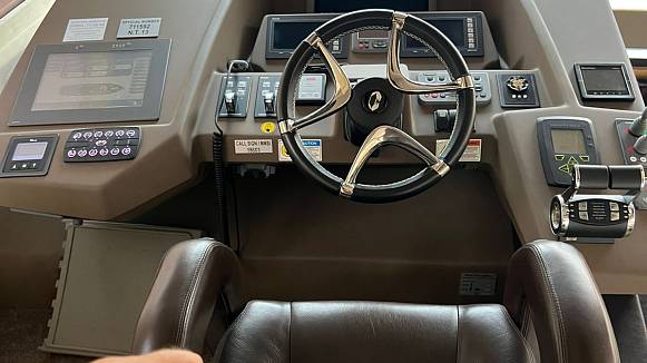 CRANCHI SIXTY 6 FLY yacht