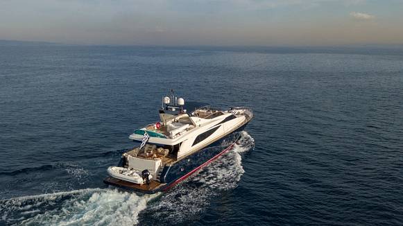 GUY COUACH 2800  yacht