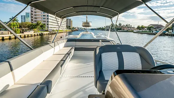 GALEON 400 FLY yacht