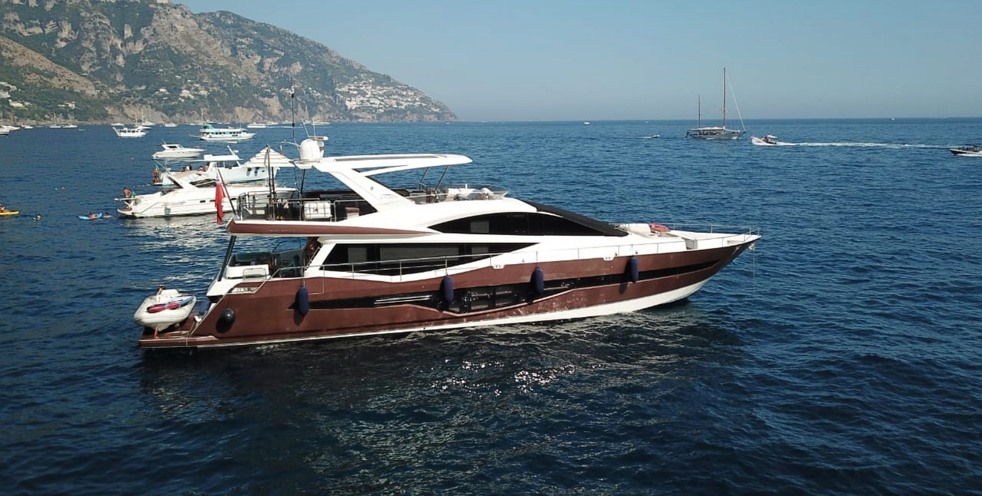 Galeon 780 Crystal yacht