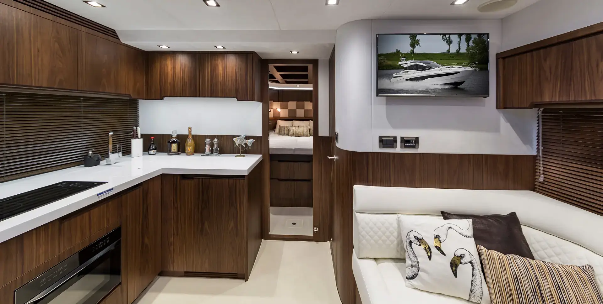 GALEON 485 HTS yacht