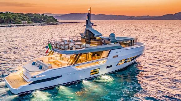 LA CREME yacht