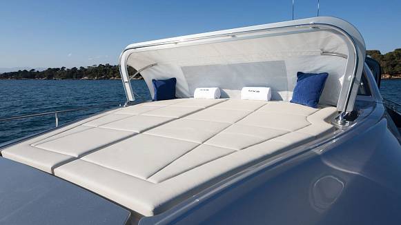 MX5 yacht