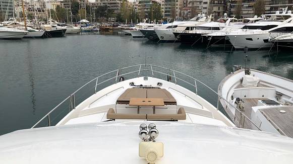 PRINCESS 72 yacht