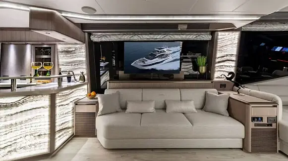 GALEON 800 FLY yacht